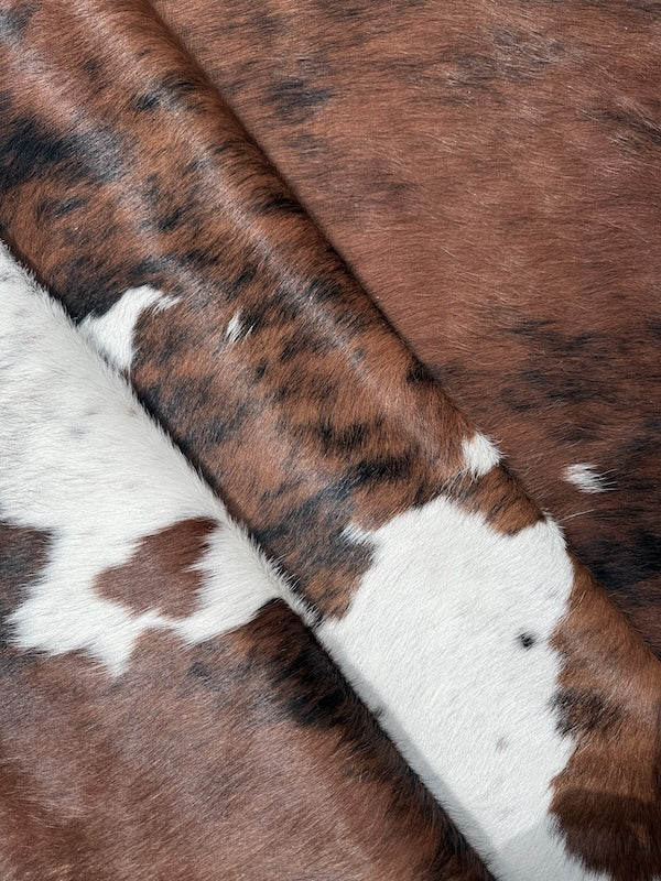 Premium Cowhide Rug 15545  235cm x 200cm (93" x 79") - cowhiderugslondon.co.uk