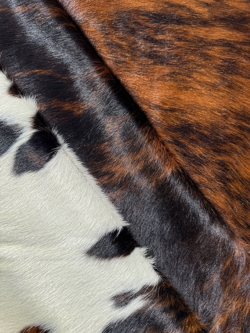 Premium Cowhide Rug  15209.  230cm x 217cm (91" x 85") - cowhiderugslondon.co.uk