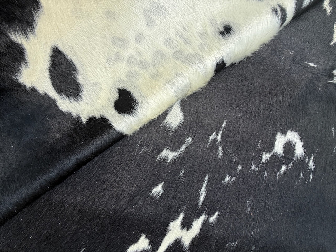 Cowhide Rug  13453   230cm x 212cm (91" x 83") - cowhiderugslondon.co.uk