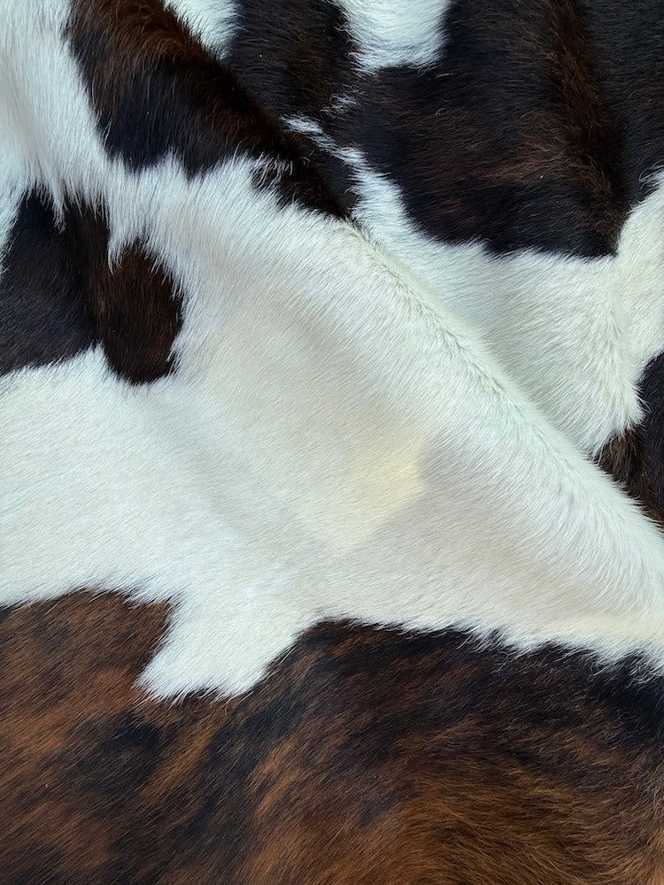 Cowhide Rug Premium  83400   170cm x 165cm (67" x 65")