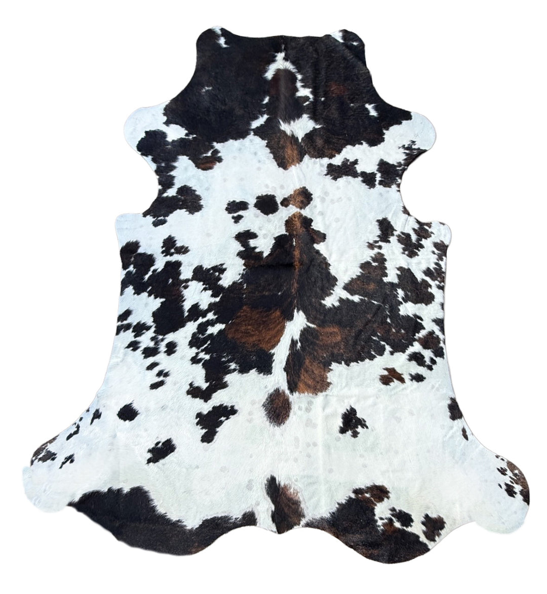 Cowhide rug with black and brown