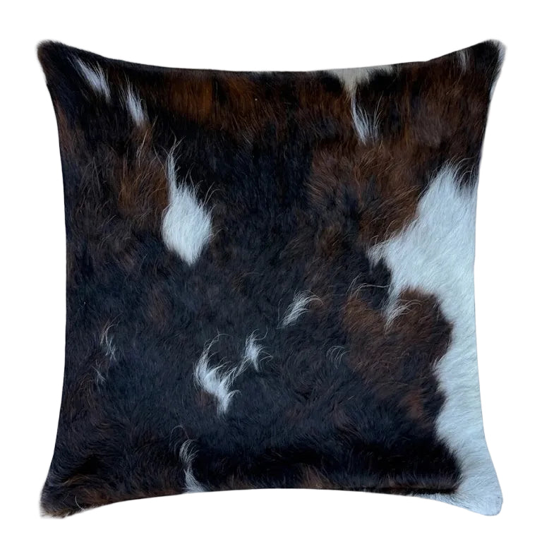 Cowhide cushion tricolour. 