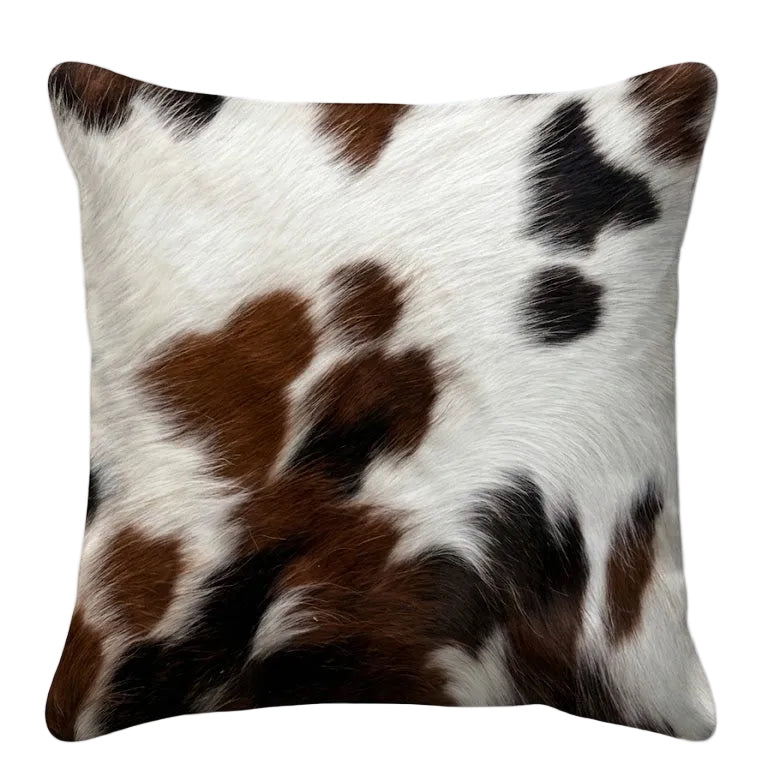 Cowhide cushion tricolour. 