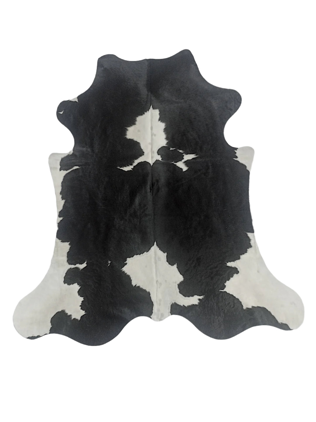 cowhide-rug-black-and-white