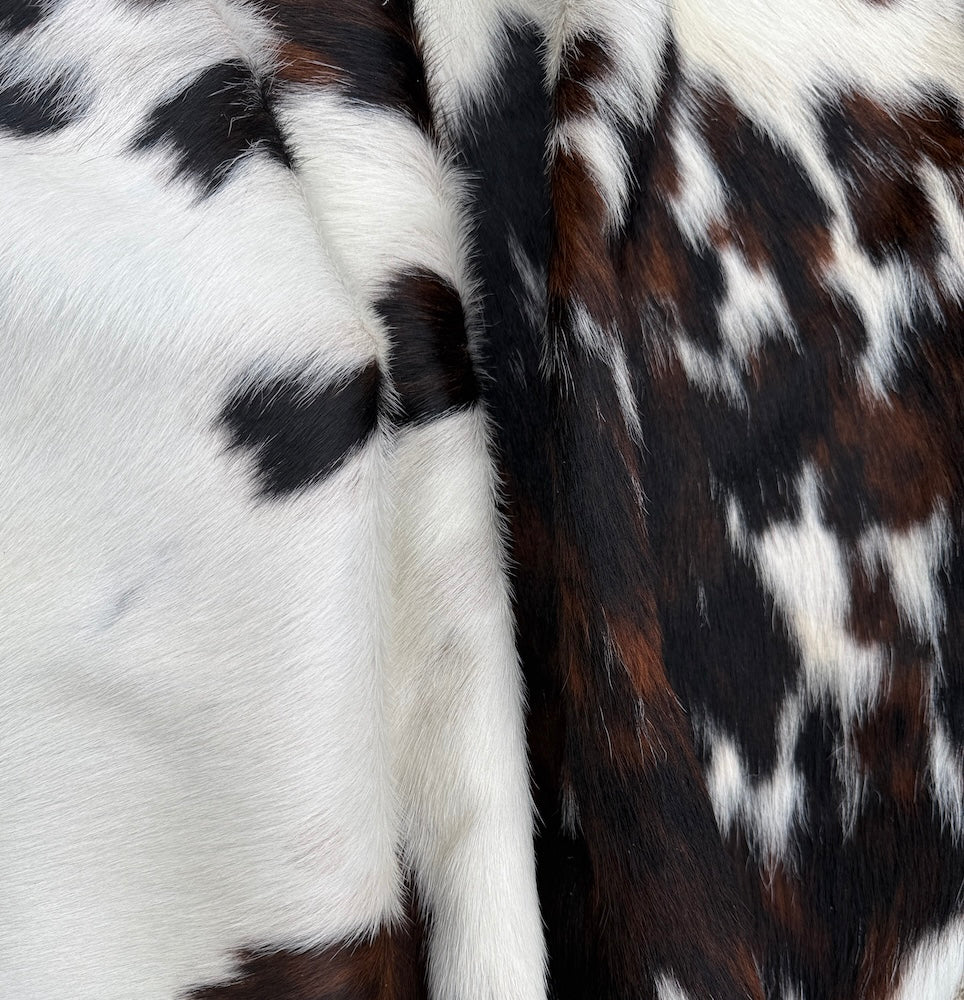 Premium Cowhide Rug  14539  230cm x 193cm (90.5" x 76")