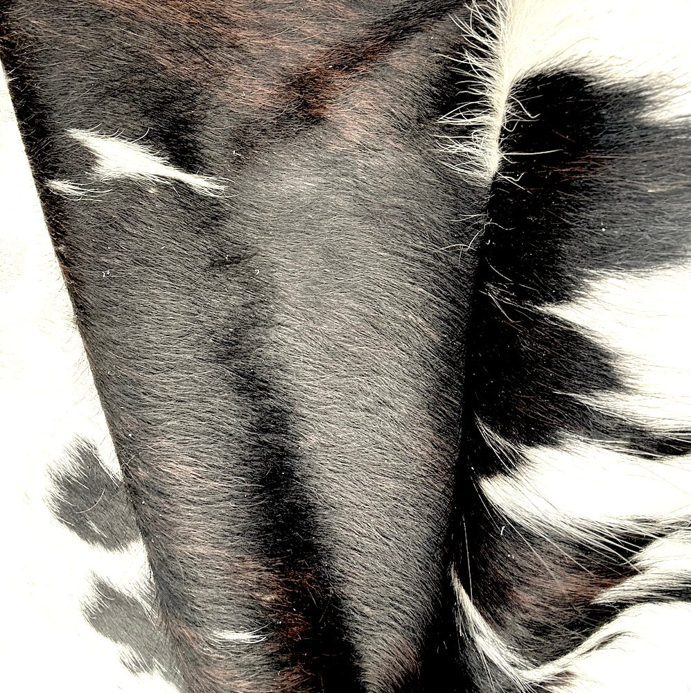 Cowhide Rug DL551    225cm x 208cm Sale XXL