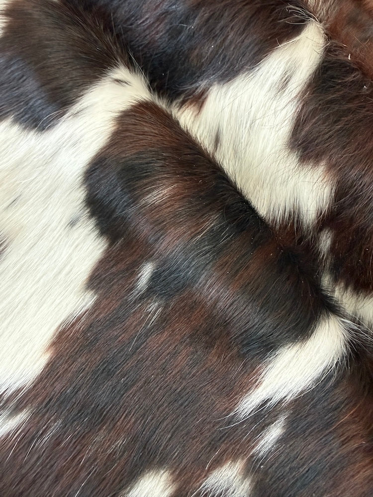 Premium Cowhide Rug  90611 236cm x 210cm (93" x 83") XL