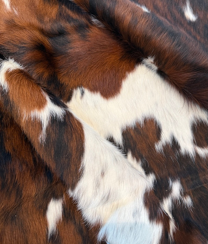 Cowhide Rug Premium  83106   203cm x 174cm (80" x 69")