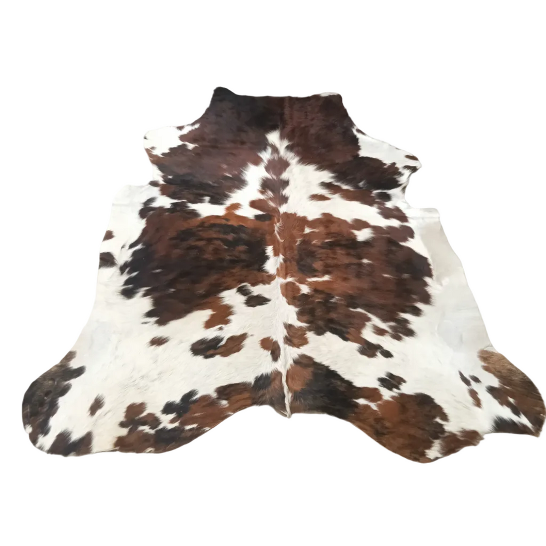 Cowhide Rugs London AU3325 cowhide rug, 200cm x 184cm, natural hide pattern